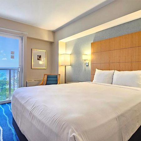 Ocean View Room At Ala Moana Fees Include Honolulu Exterior photo