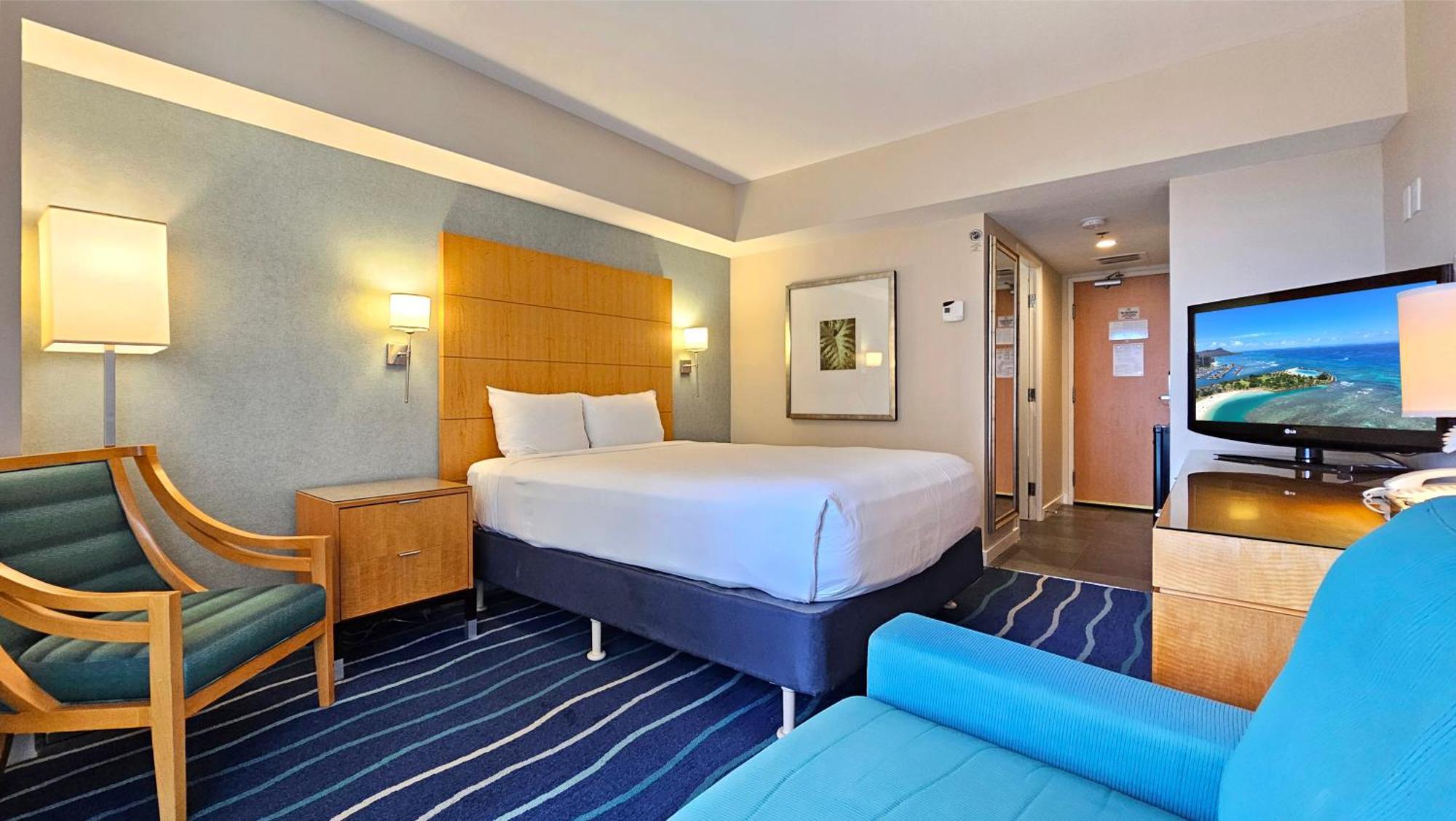 Ocean View Room At Ala Moana Fees Include Honolulu Exterior photo